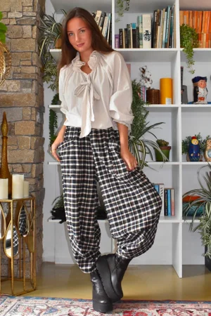 Jasper Plaid Brushed Cotton Shelby Barrel Pant Navy